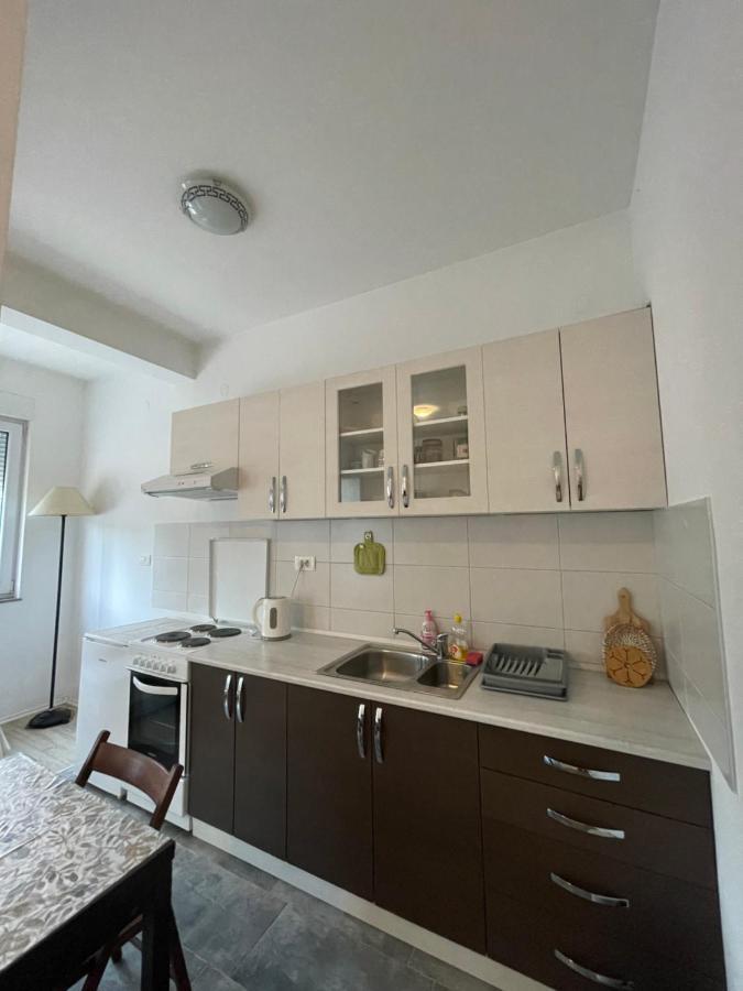 모스타르 Apartman Zrinjski 아파트 외부 사진
